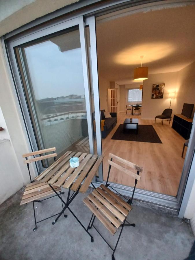 Le Panoramique Apartment Бурж Екстериор снимка